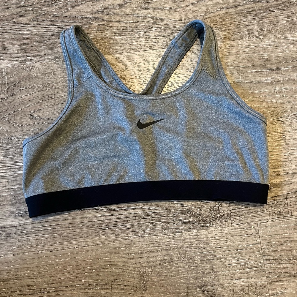 Nike sports bra. Size large